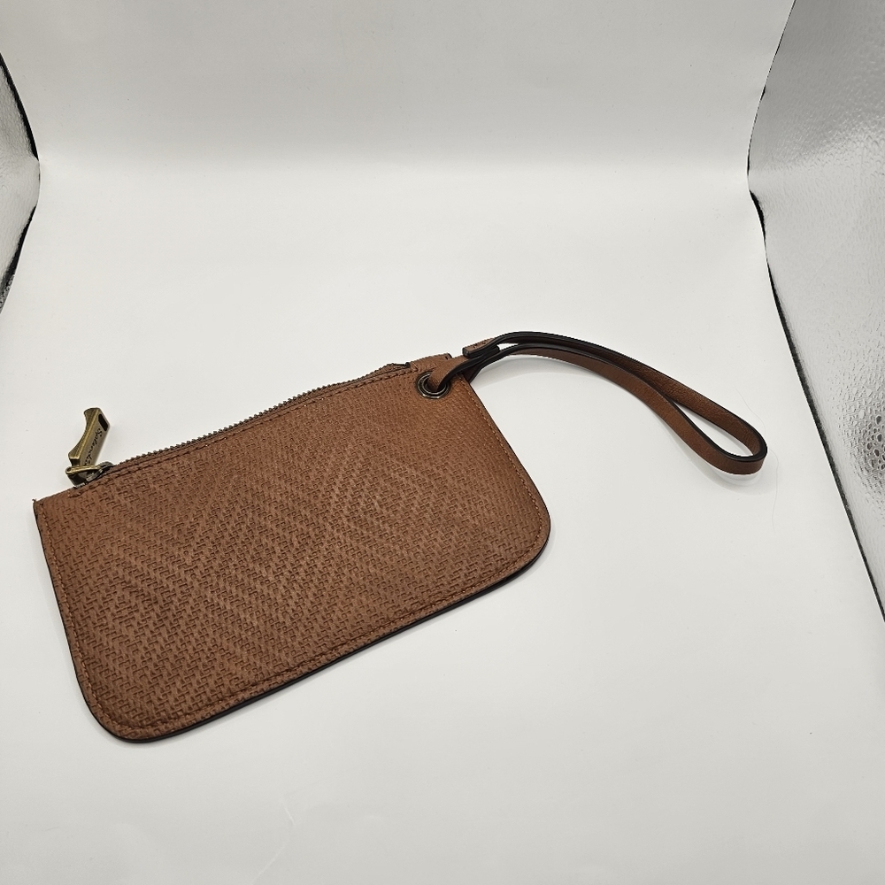 Splendid Wristlet - Picture 2 of 5